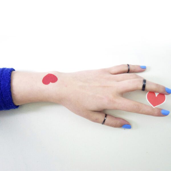 RED HEART - Image 3